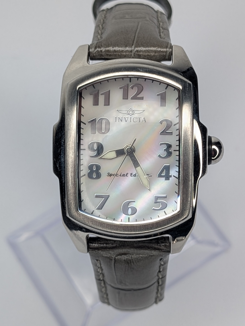 Invicta Lupah Lady Watch Special Edition Gift Set Tritnite Night Glow & Bands - Picture 3 of 14